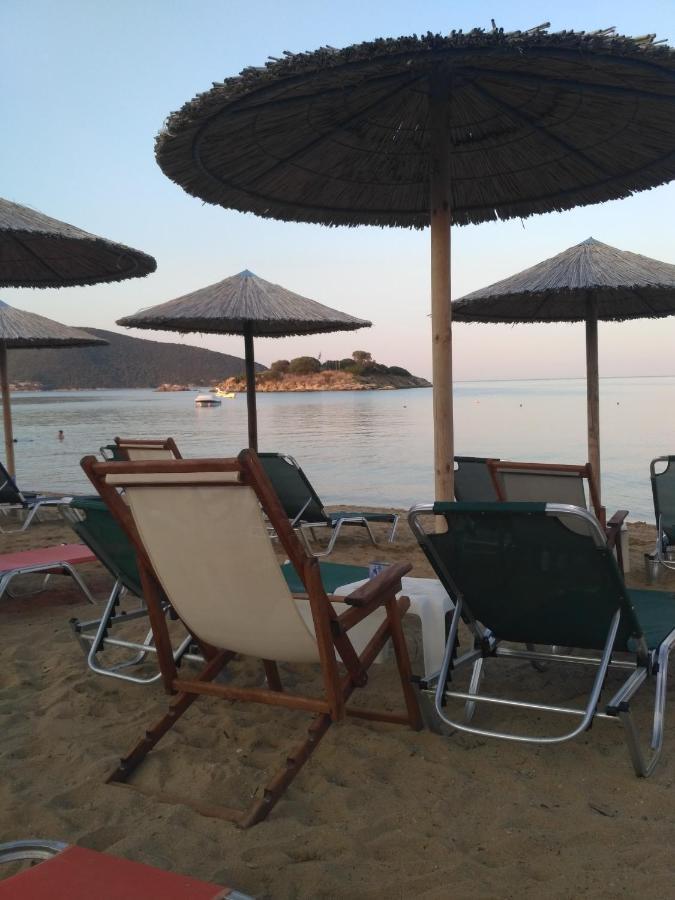 Sea Of Memories Apartment Néa Péramos Екстериор снимка