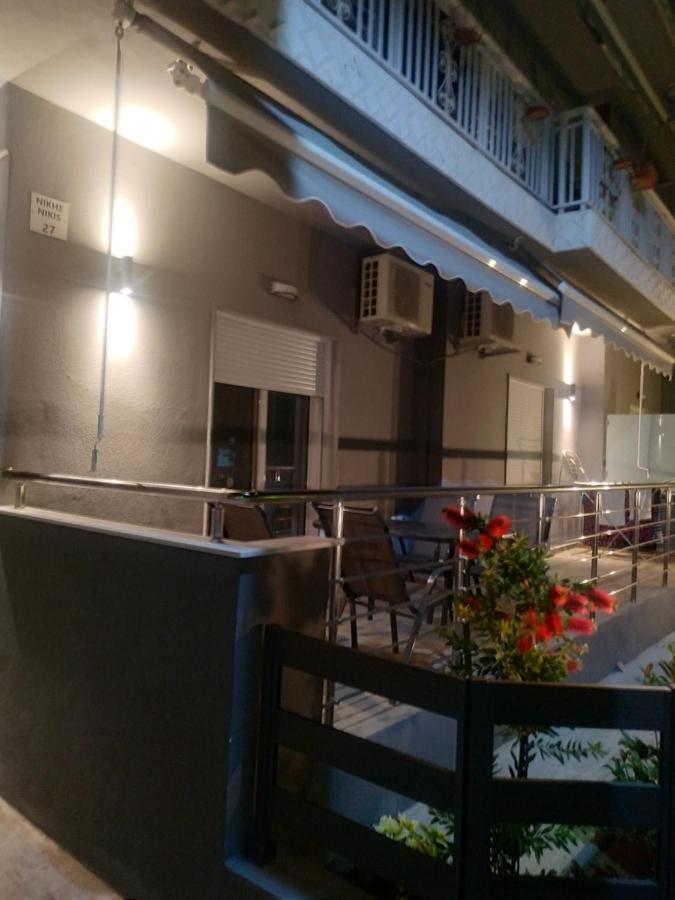 Sea Of Memories Apartment Néa Péramos Екстериор снимка