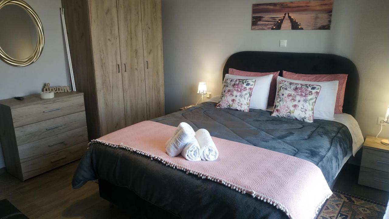 Sea Of Memories Apartment Néa Péramos Екстериор снимка